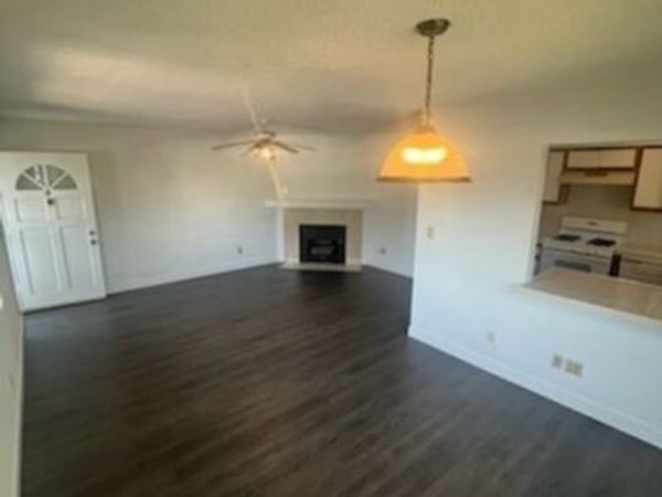 4418 Colfax Avenue, Unit 4, North Hollywood, CA 91602