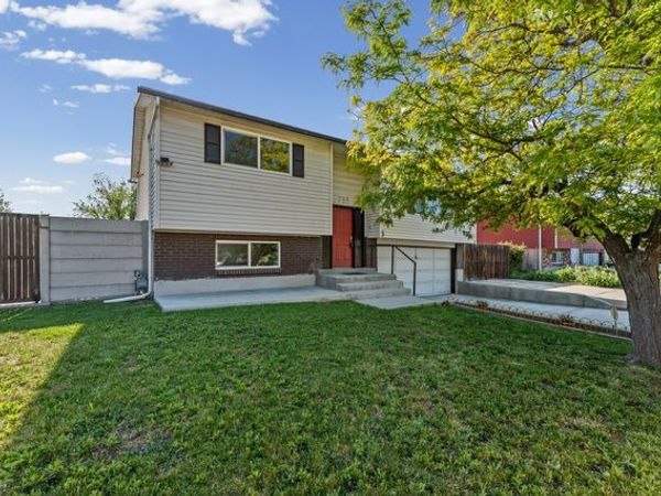 789 N SIR PHILIP DR W, Salt Lake City, UT 84116