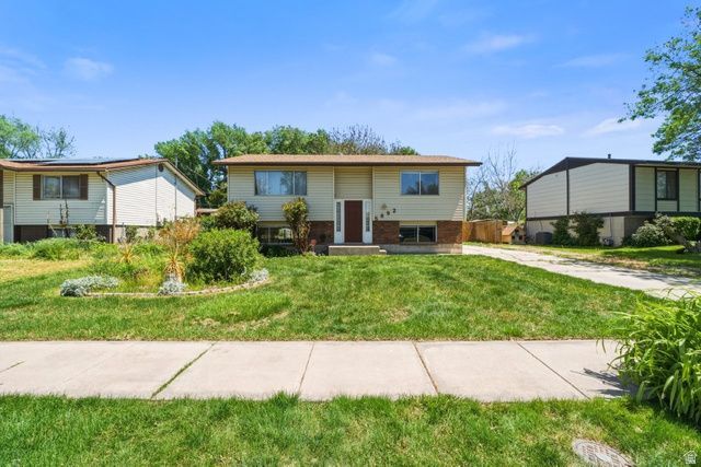 5892 S 2550 W, Roy, UT 84067 Main Photo