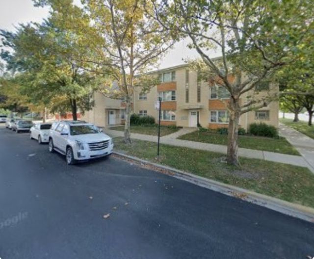 7224 W Belmont Avenue, Chicago, IL 60634