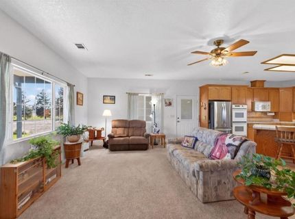 29765 E Chapman Way, Escalon, CA 95320 Photo