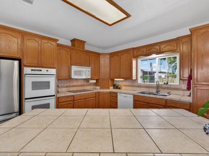 29765 E Chapman Way, Escalon, CA 95320 Photo