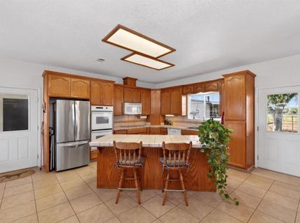 29765 E Chapman Way, Escalon, CA 95320 Photo