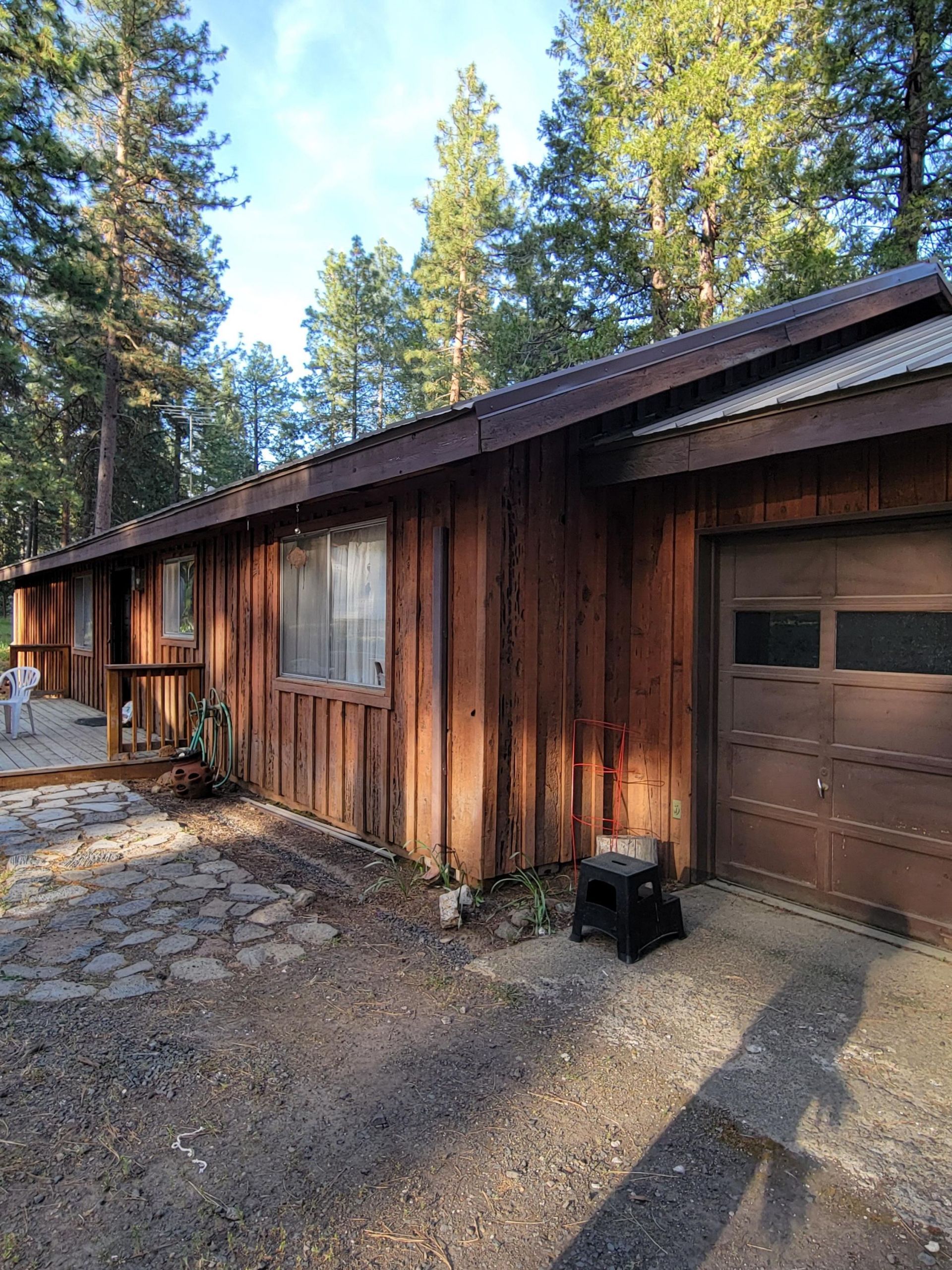 17411 Freight Road Lane Klamath Falls, OR 97601