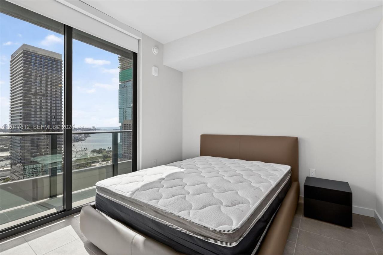 121 NE 5th St , Unit 3313, Miami, FL 33132 Photo