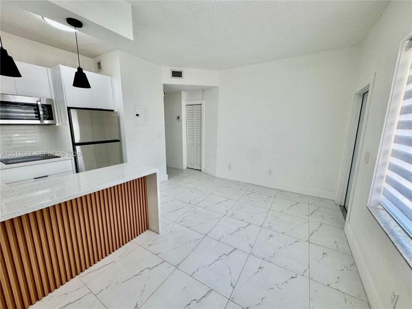421 NW 13th Ave , Unit A, Miami, FL 33125