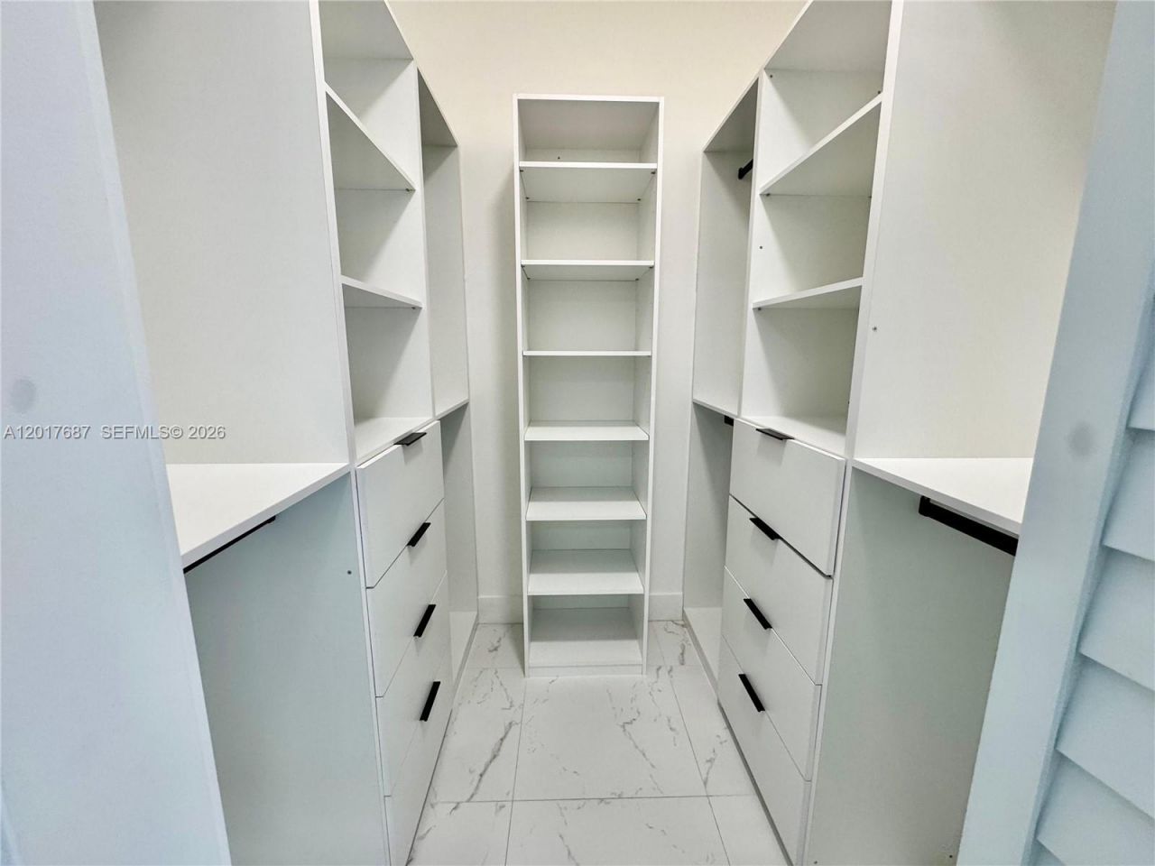 421 NW 13th Ave , Unit A, Miami, FL 33125 Photo