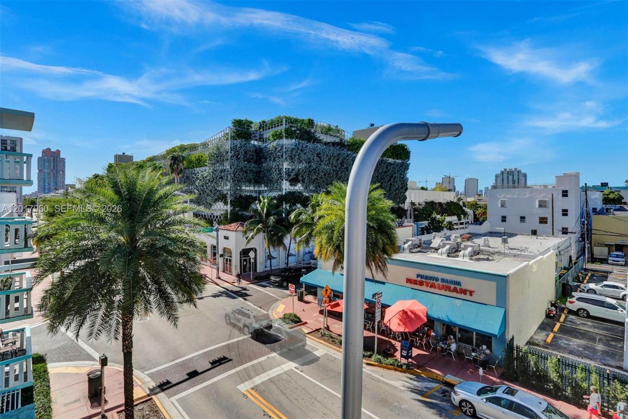 713 Collins Ave, Unit 42, Miami Beach, FL 33139 Photo