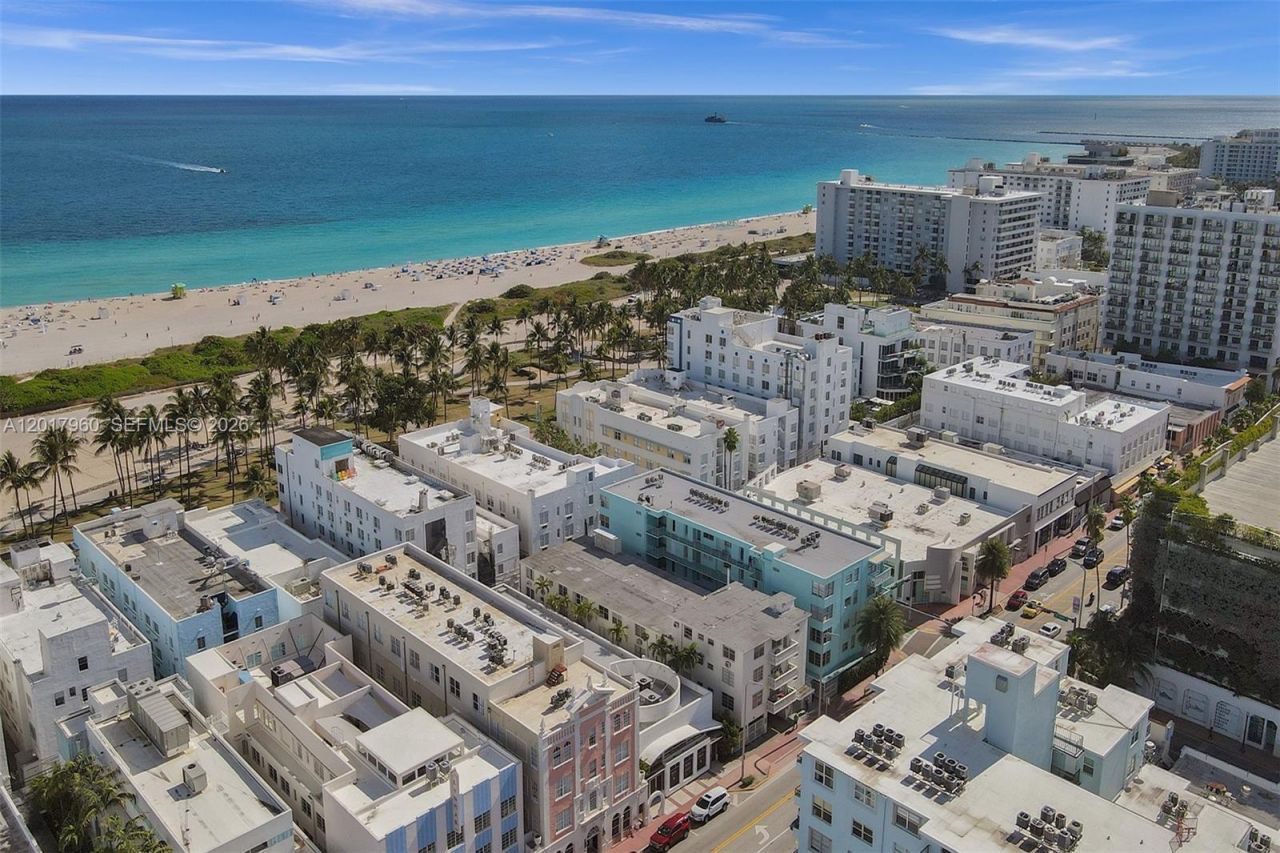 713 Collins Ave, Unit 42, Miami Beach, FL 33139 Photo