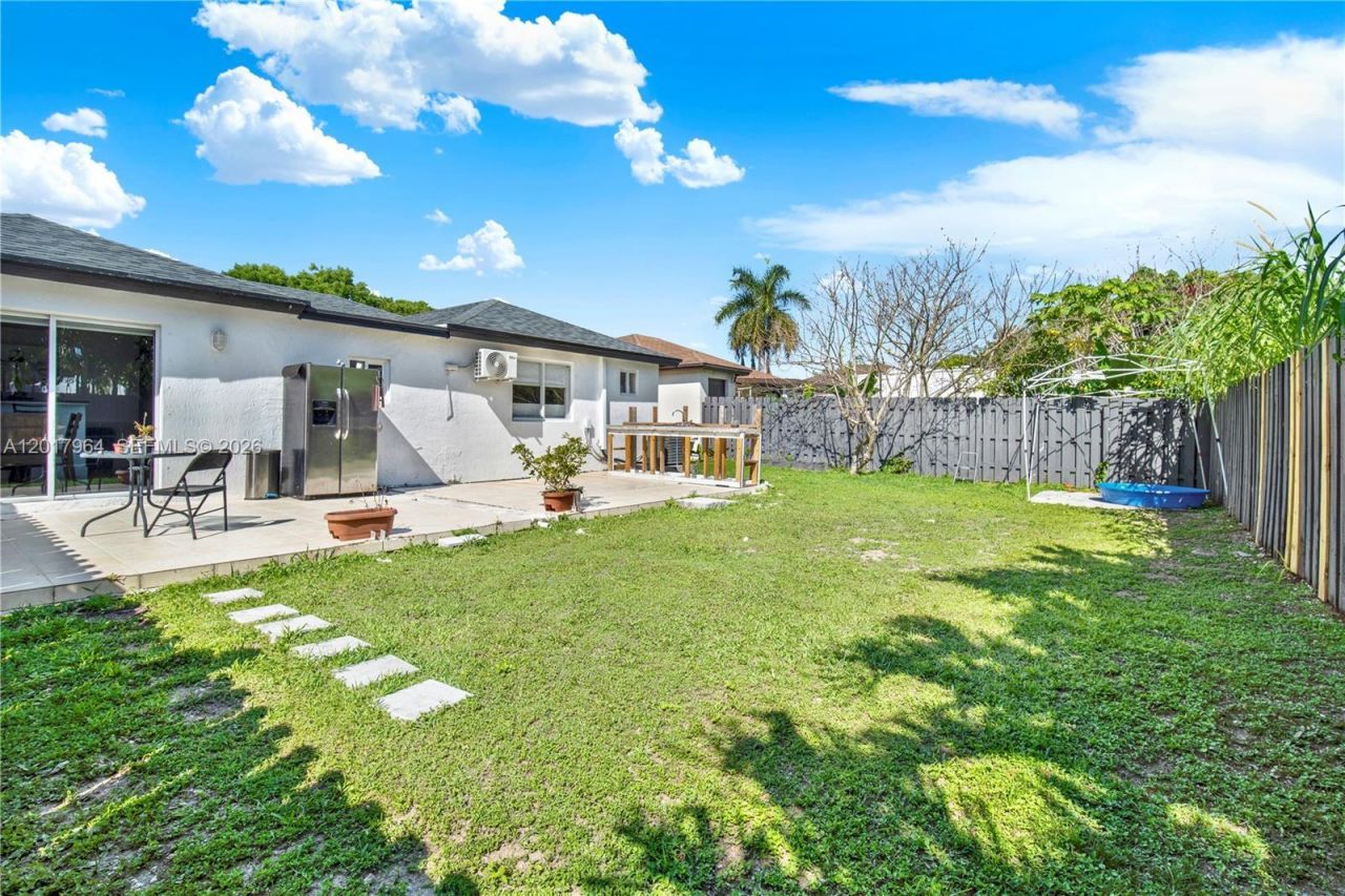 28424 SW 135th Ave , Homestead, FL 33033 Photo