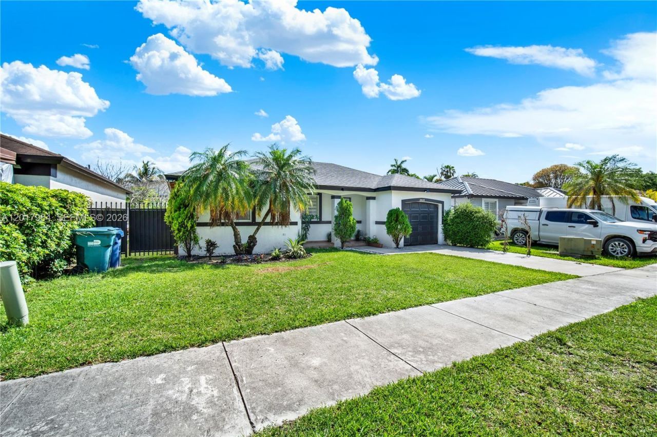 28424 SW 135th Ave , Homestead, FL 33033 Photo