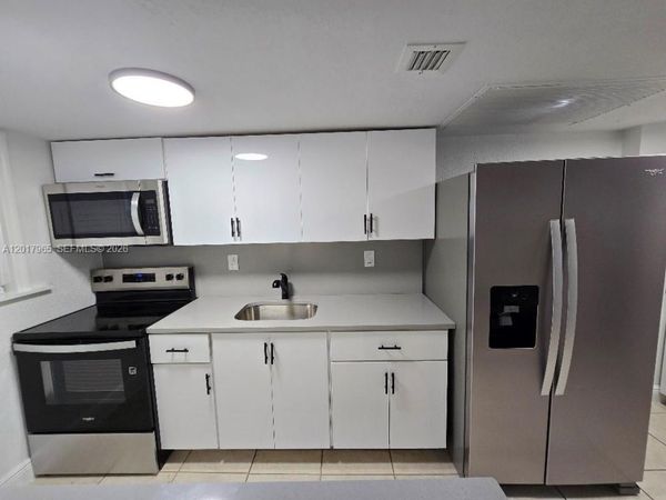3901 SW 112th Ave, Unit 38, Miami, FL 33165