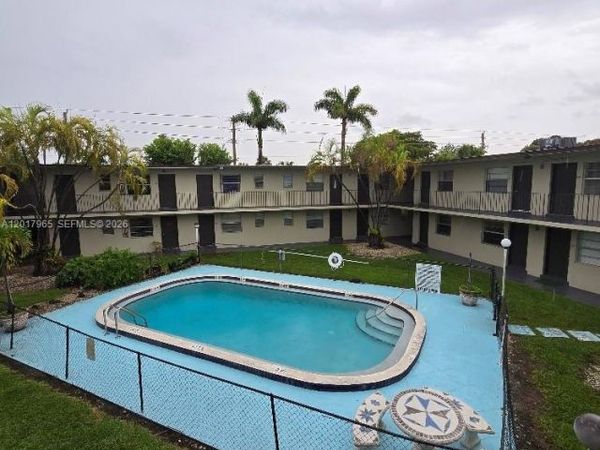 3901 SW 112th Ave, Unit 38, Miami, FL 33165