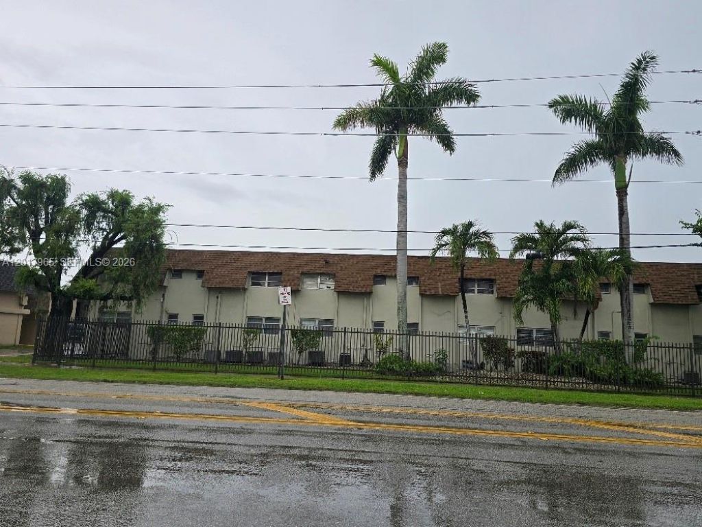 3901 SW 112th Ave, Unit 38, Miami, FL 33165 Photo