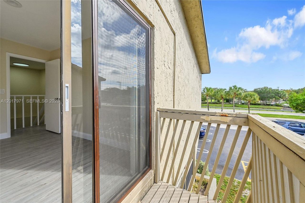 2532 Coral Springs Dr , Unit 2532, Coral Springs, FL 33065 Photo