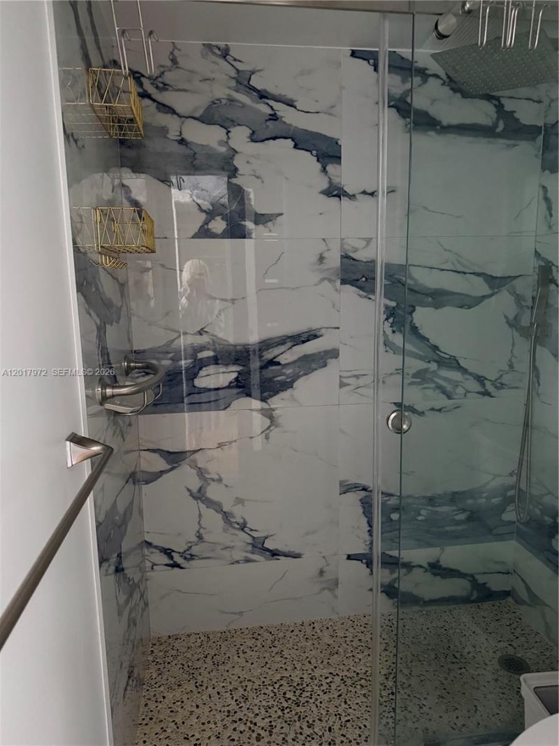 2457 Collins Ave , Unit PH-5, Miami Beach, FL 33140 Photo