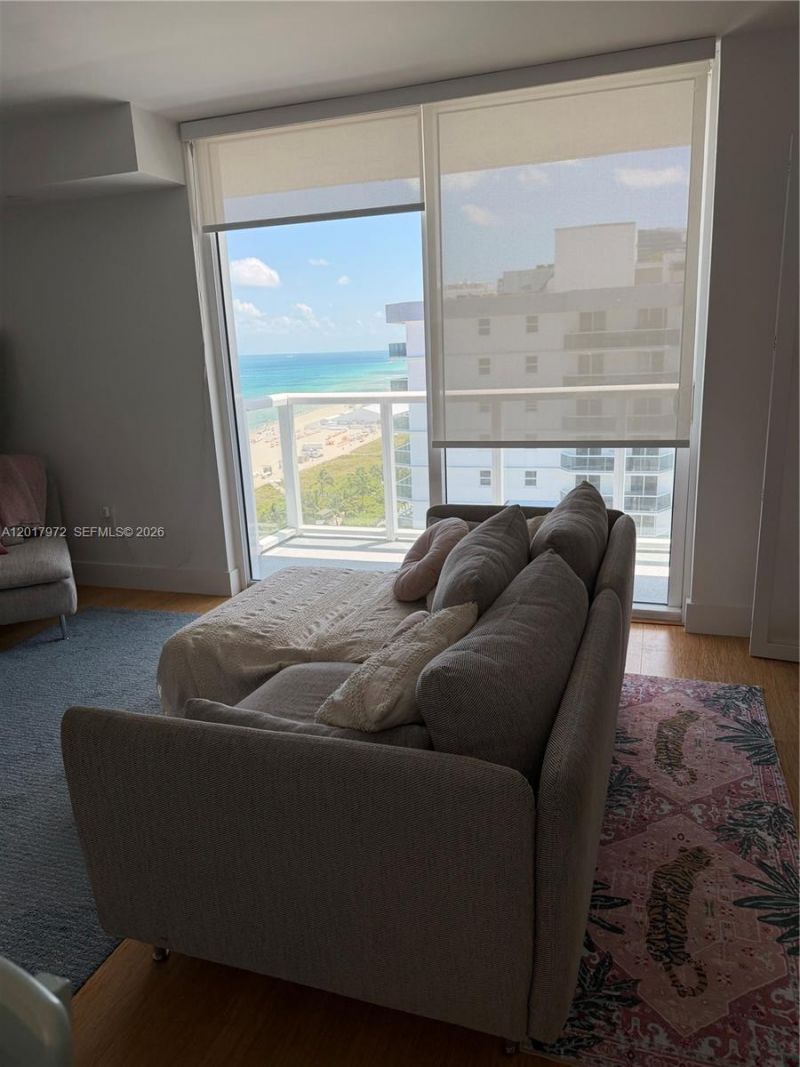 2457 Collins Ave , Unit PH-5, Miami Beach, FL 33140 Photo