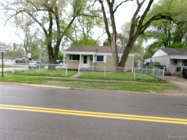 709 Dorset Avenue, Ypsilanti Twp, MI 48198