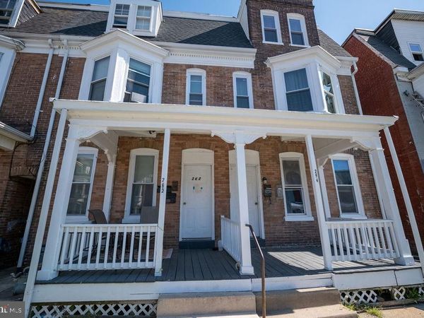 262 W COTTAGE PLACE, YORK, PA 17401