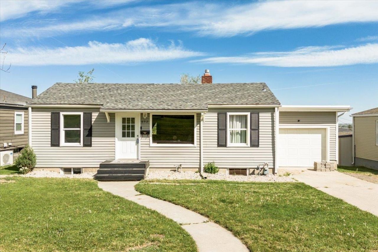 852 Highland Blvd, Pocatello, ID 83204 Main Photo