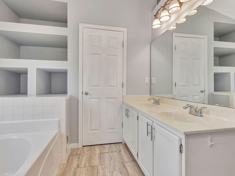 2072 Crown Vetch Drive, Independence, KY 41051 Photo 13