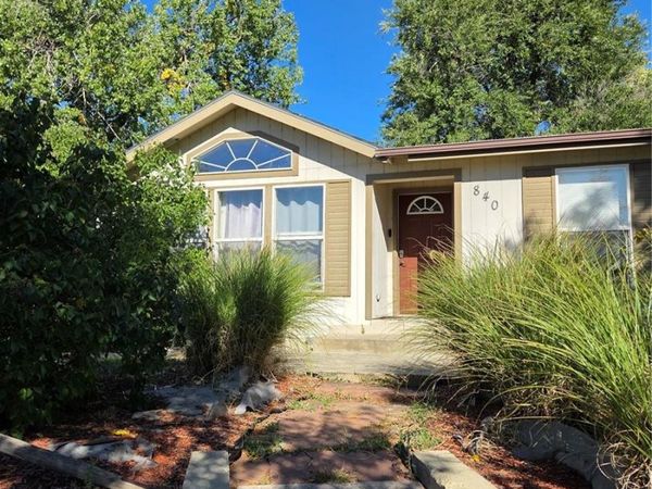 840 Bunyan Avenue , Berthoud, CO 80513