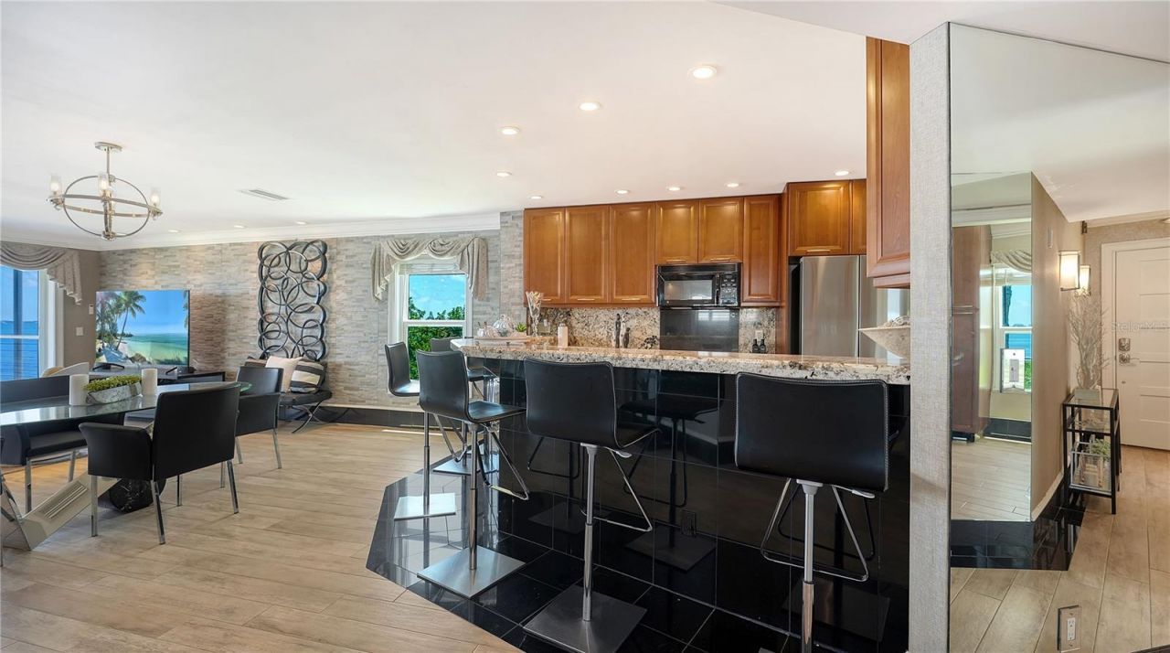 5320 Gulf Of Mexico Drive, Unit 101, Longboat Key, FL 34228 Photo