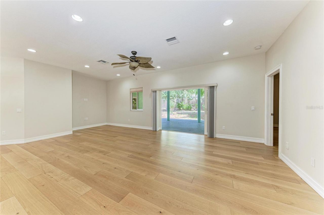 347 Bayshore Drive, Osprey, FL 34229 Photo