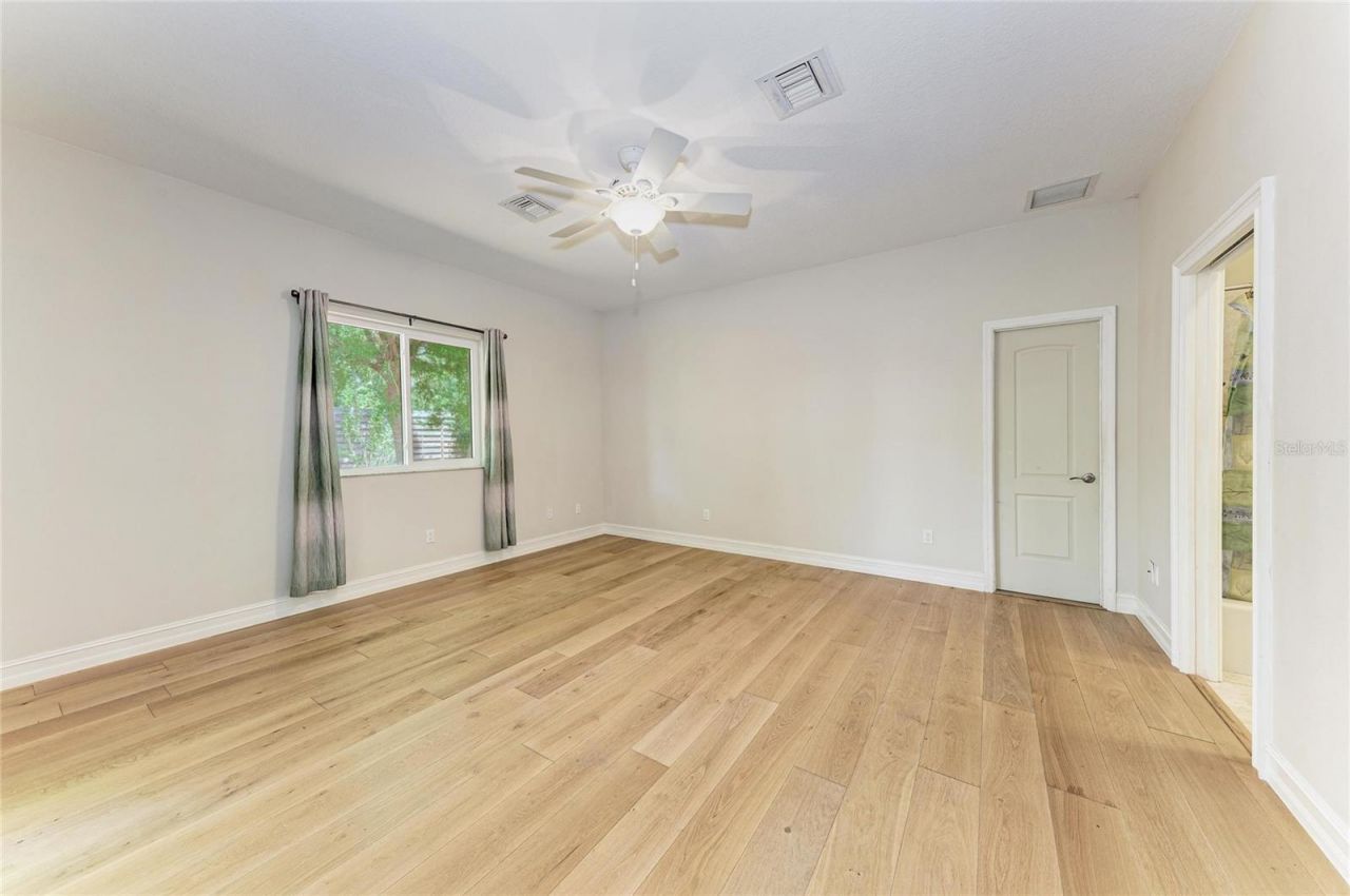 347 Bayshore Drive, Osprey, FL 34229 Photo