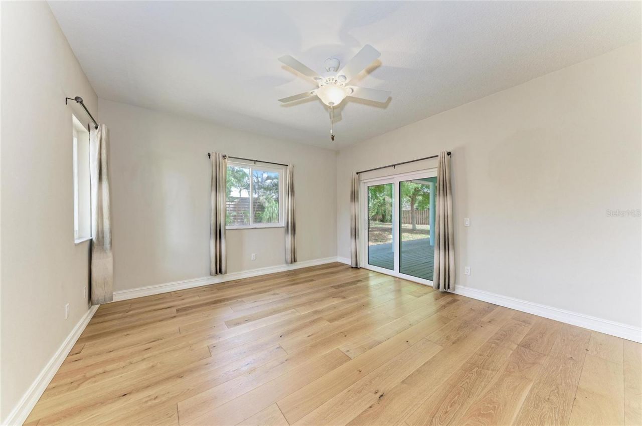 347 Bayshore Drive, Osprey, FL 34229 Photo
