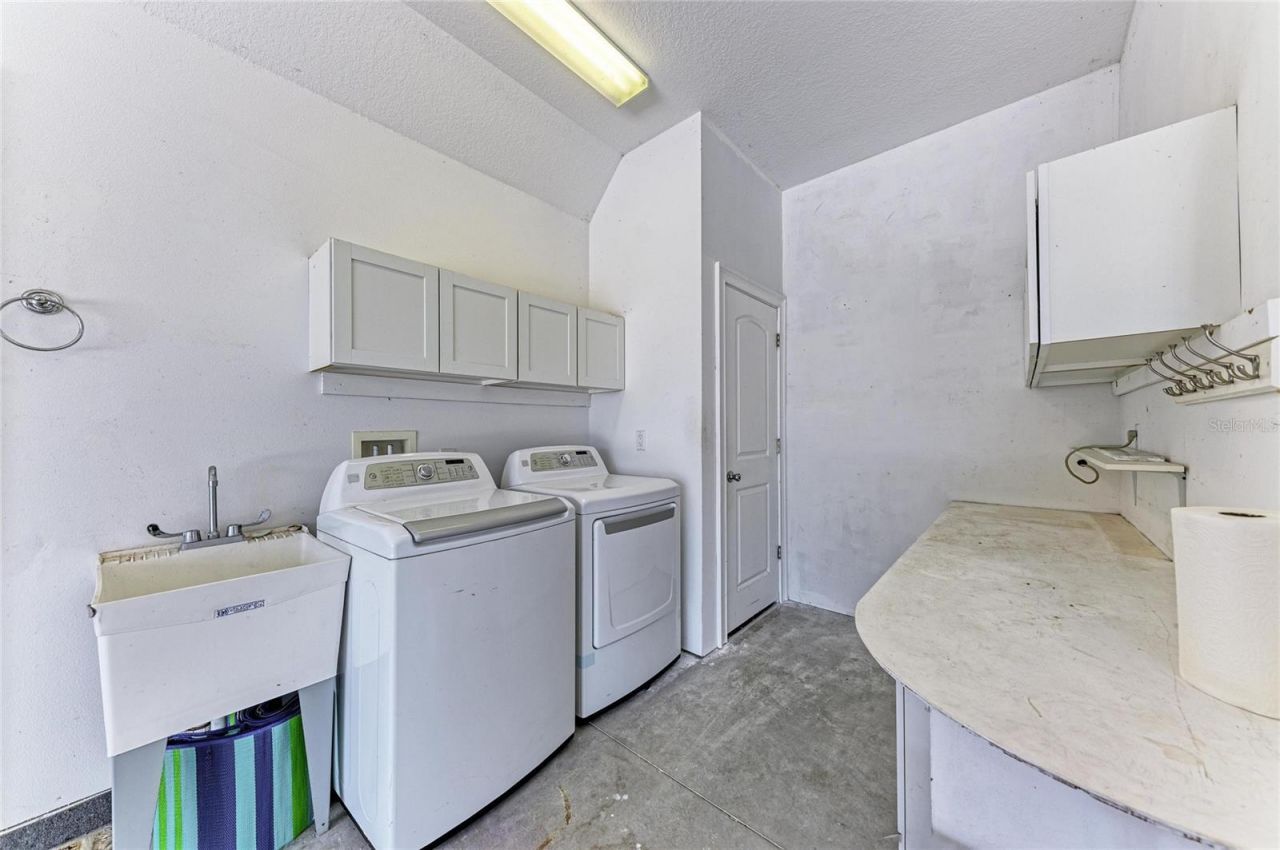 347 Bayshore Drive, Osprey, FL 34229 Photo