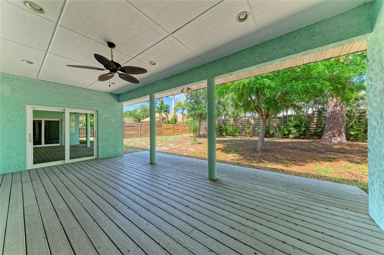 347 Bayshore Drive, Osprey, FL 34229 Photo
