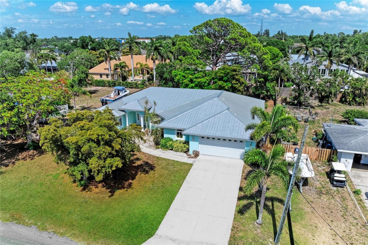 347 Bayshore Drive, Osprey, FL 34229 Photo