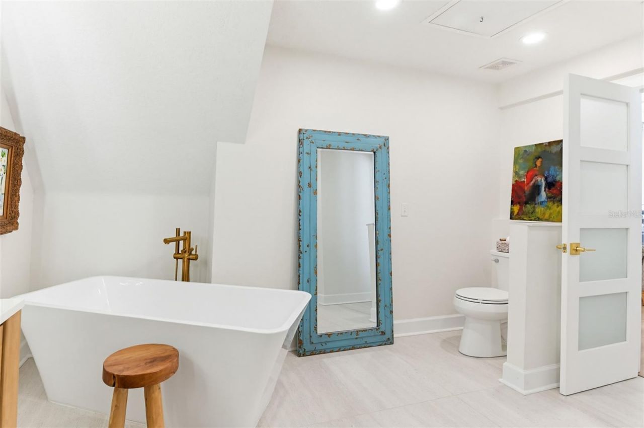 915 Maple Street, New Smyrna Beach, FL 32169 Photo