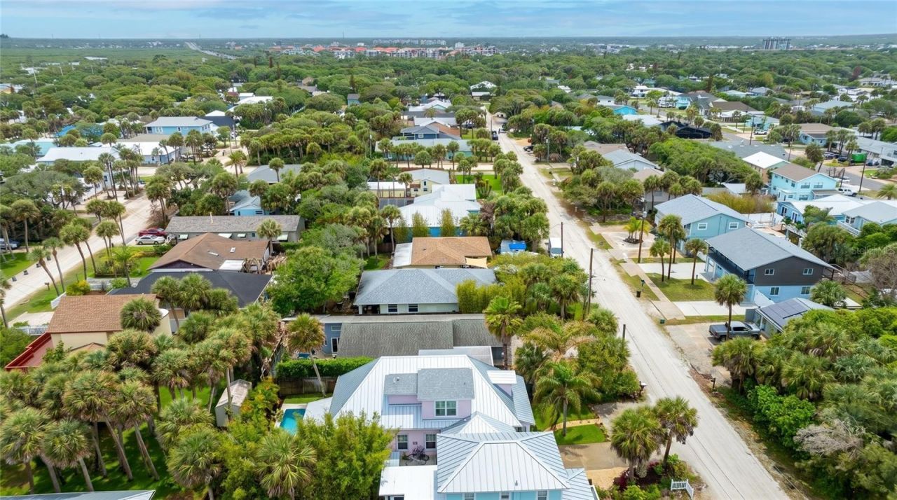 915 Maple Street, New Smyrna Beach, FL 32169 Photo