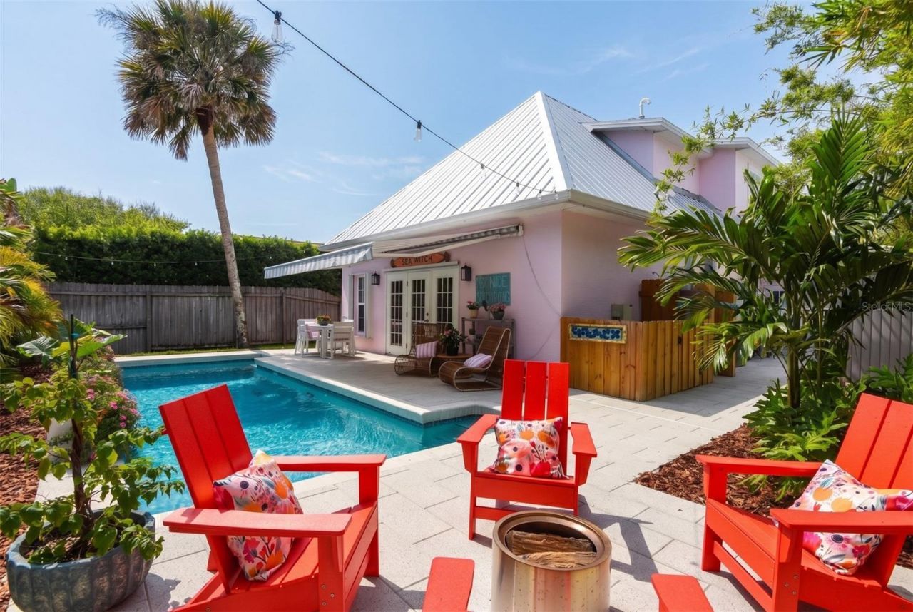 915 Maple Street, New Smyrna Beach, FL 32169 Photo
