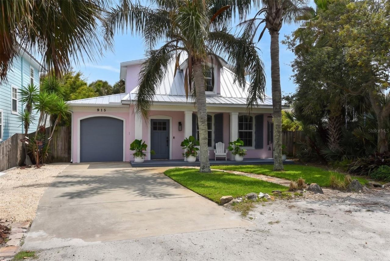 915 Maple Street, New Smyrna Beach, FL 32169 Photo