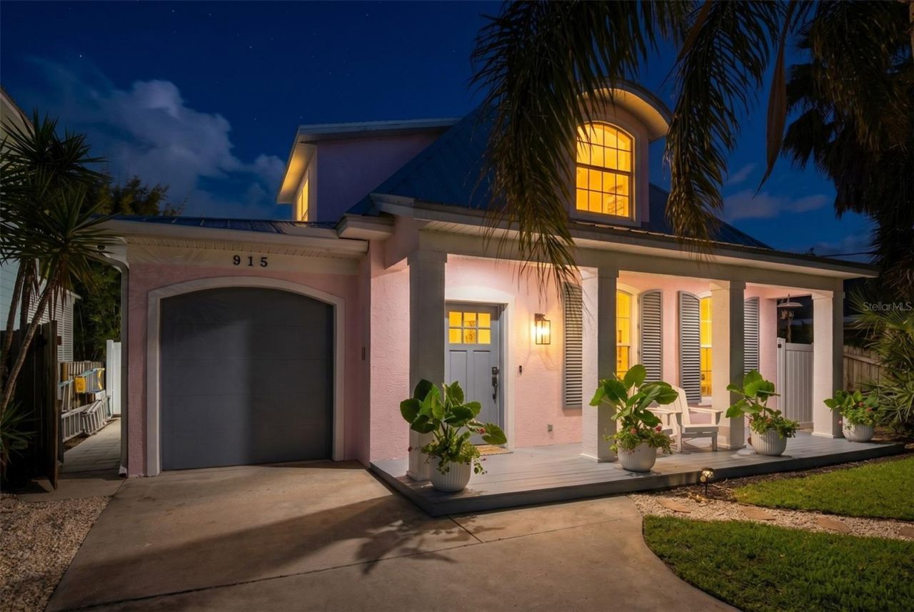 915 Maple Street, New Smyrna Beach, FL 32169 Photo