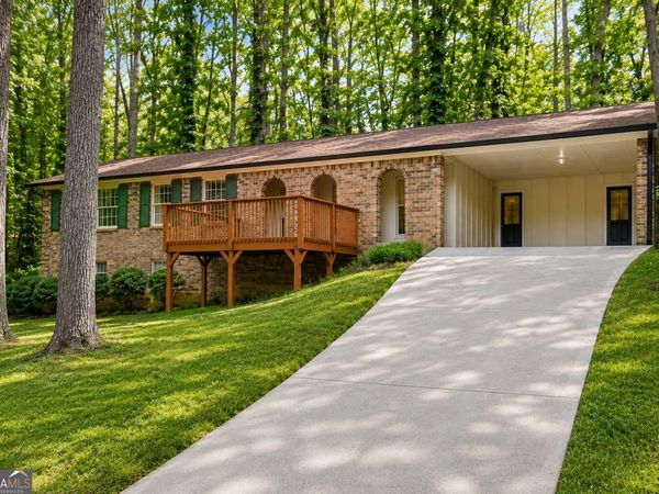 6542 Payton Woods Lane, Tucker, GA 30084