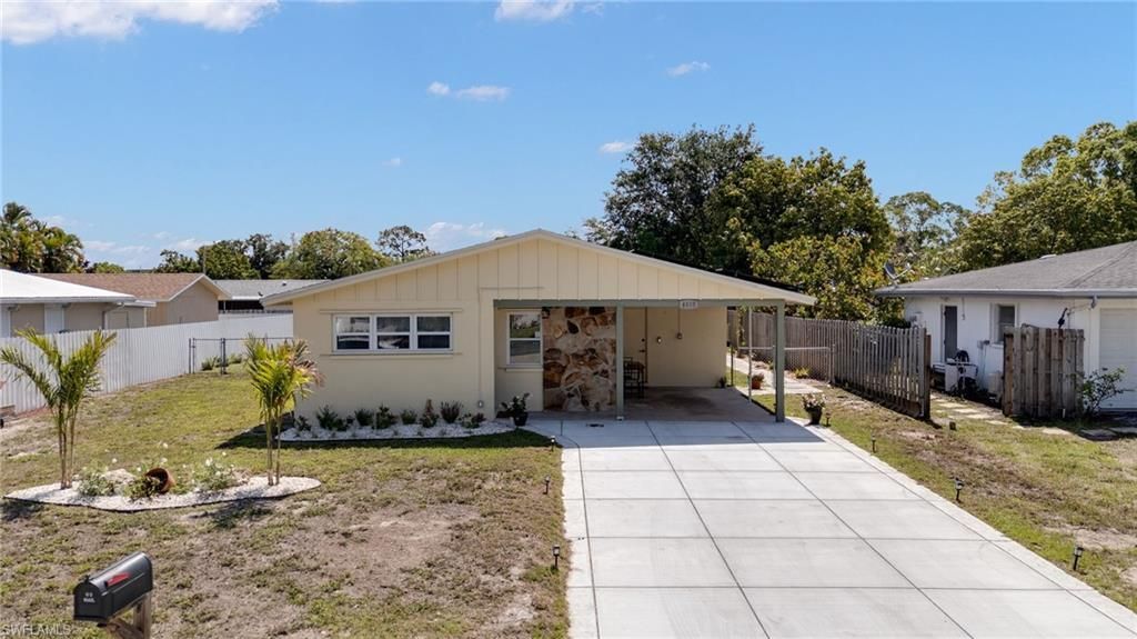 4855 West Dr, Fort Myers, FL 33907 Photo