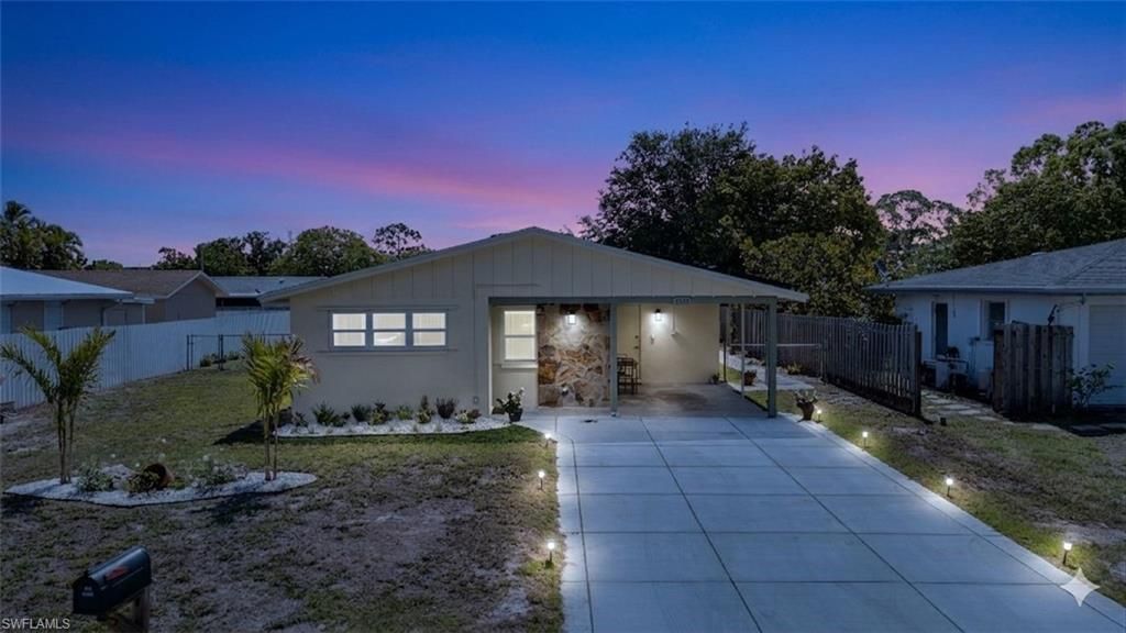4855 West Dr, Fort Myers, FL 33907 Photo