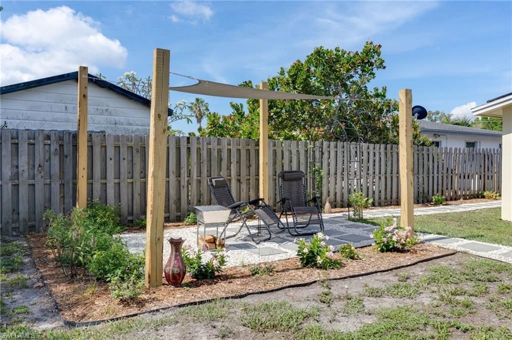 4855 West Dr , Fort Myers, FL 33907 Photo