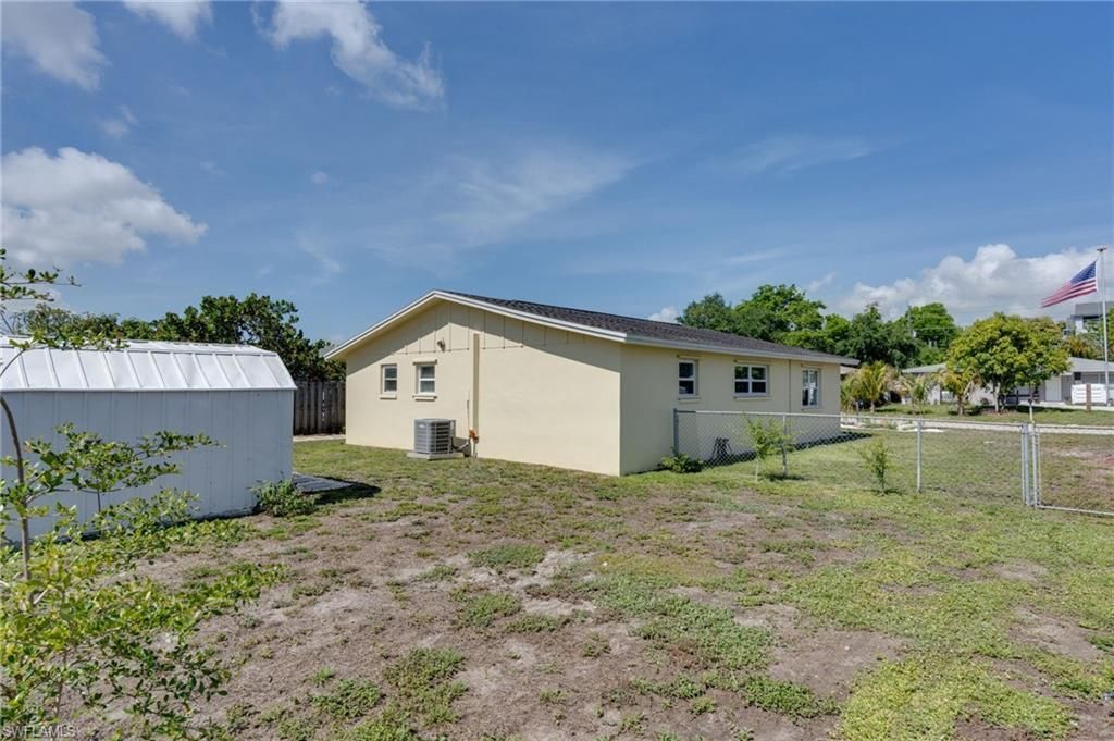 4855 West Dr , Fort Myers, FL 33907 Photo