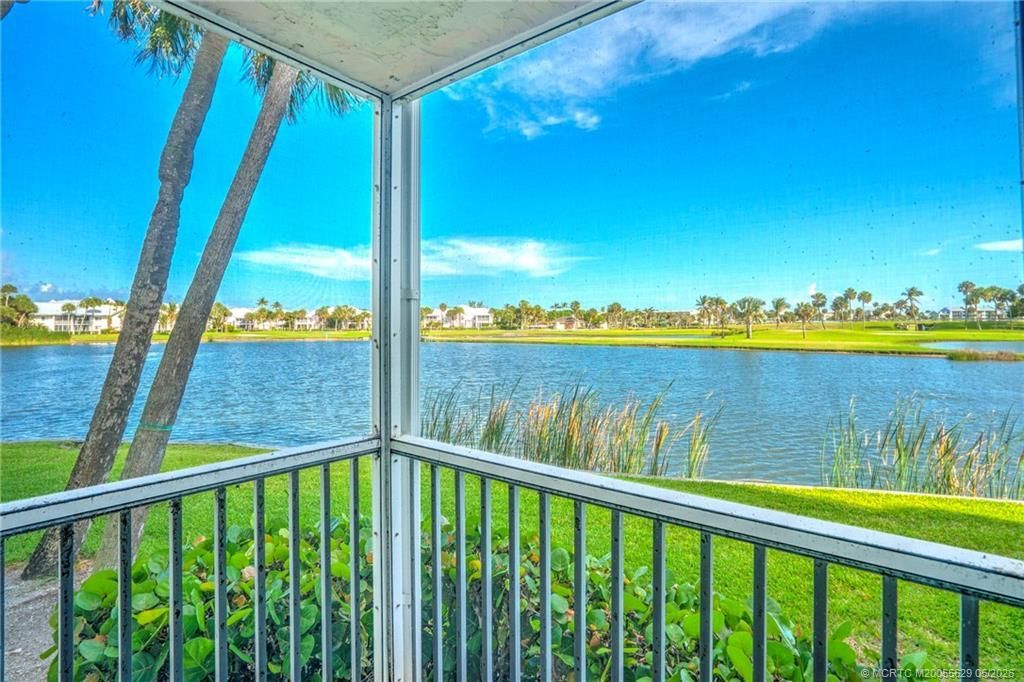 5601 NE Gulfstream Way, Stuart, FL 34996 Photo