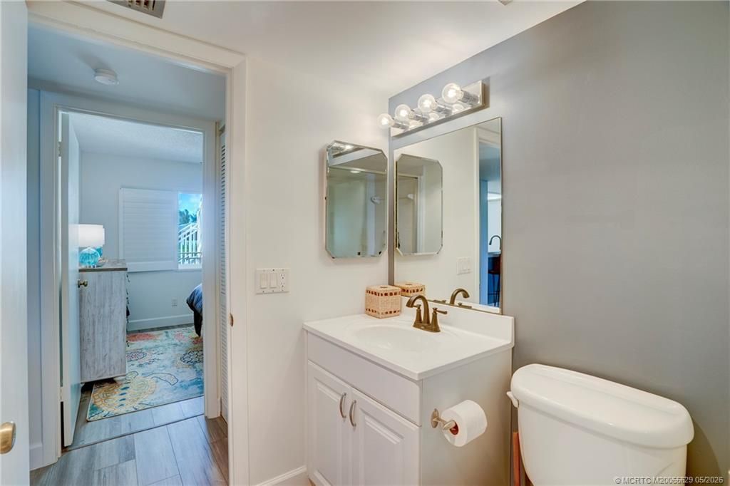 5601 NE Gulfstream Way, Stuart, FL 34996 Photo