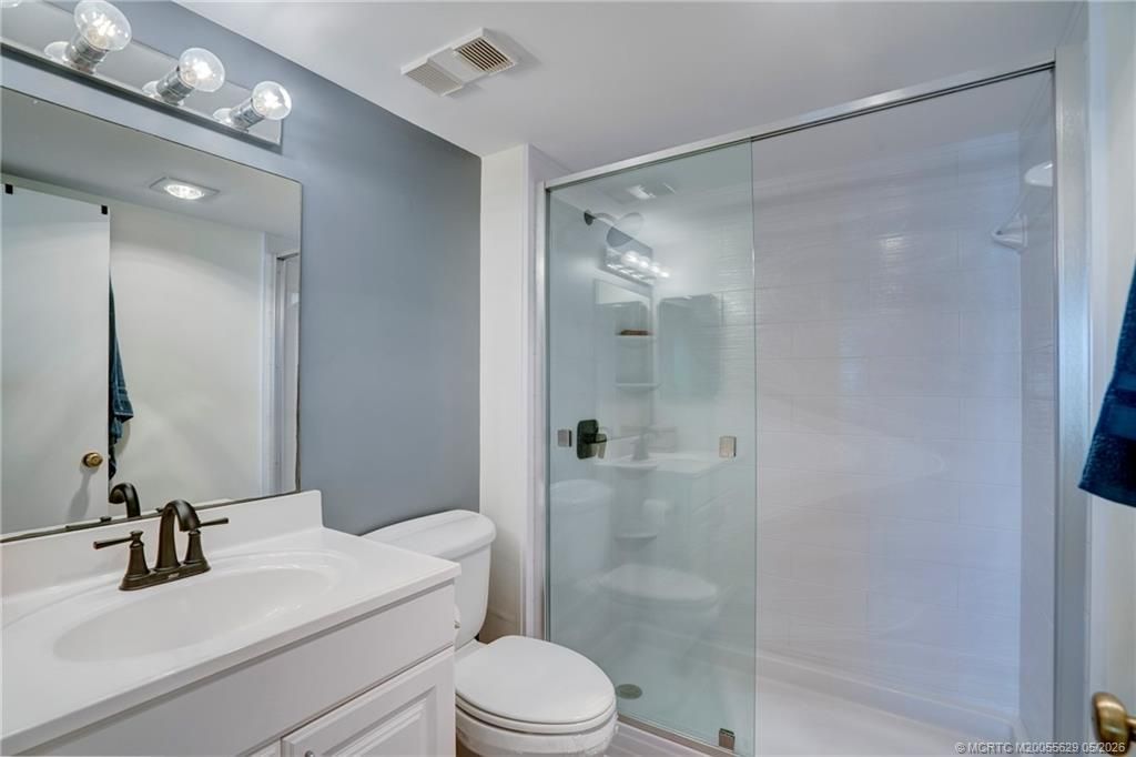 5601 NE Gulfstream Way, Stuart, FL 34996 Photo