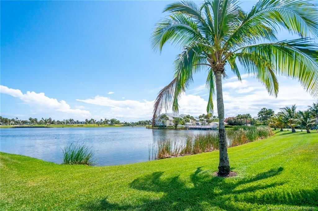 5601 NE Gulfstream Way, Stuart, FL 34996 Photo