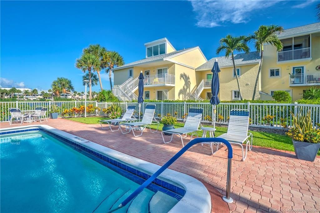 5601 NE Gulfstream Way, Stuart, FL 34996 Photo