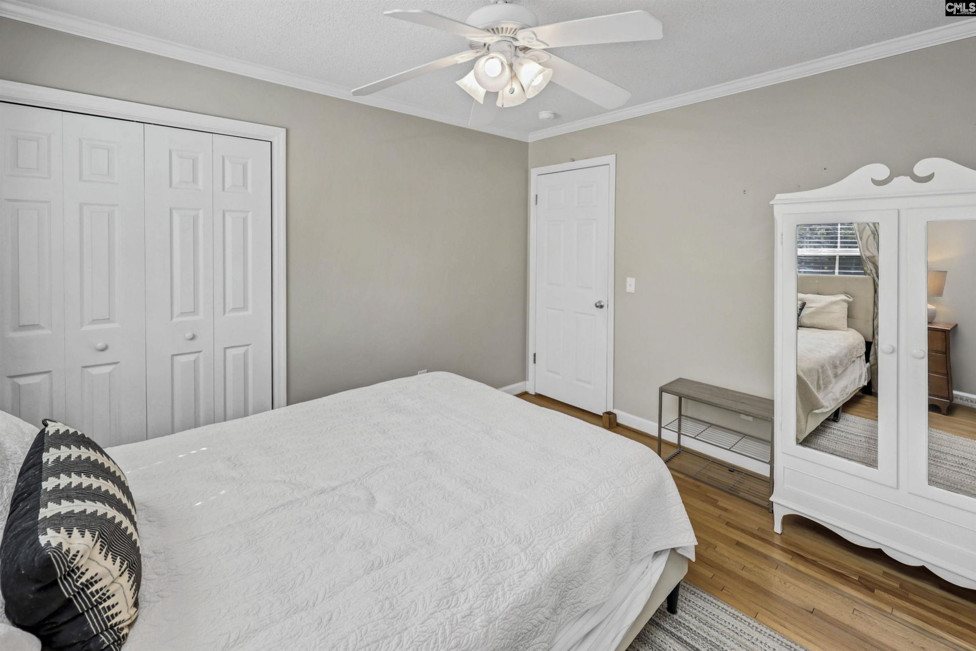 4677 Crystal Drive Photo 32