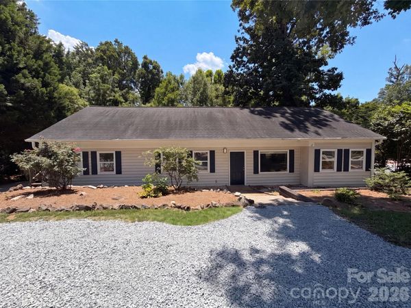 1322 Carolyn Drive, Charlotte, NC 28205